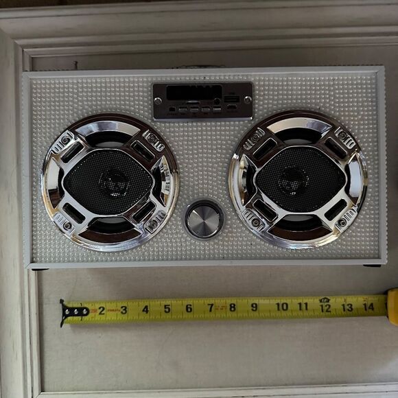 Saks Fifth Avenue Bluetooth Karaoke Microphone and Boombox Combo - Pearl Edition - Picture 9 of 15